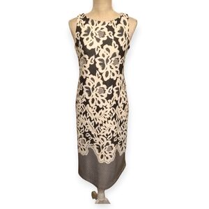 SHELBY & PALMER | Women's Gray and White Floral Midi Dress